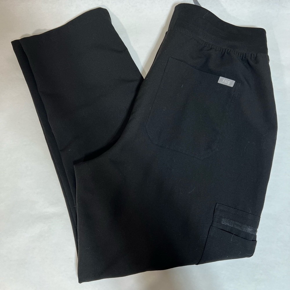 Figs size L/P Black Yola scrub pant